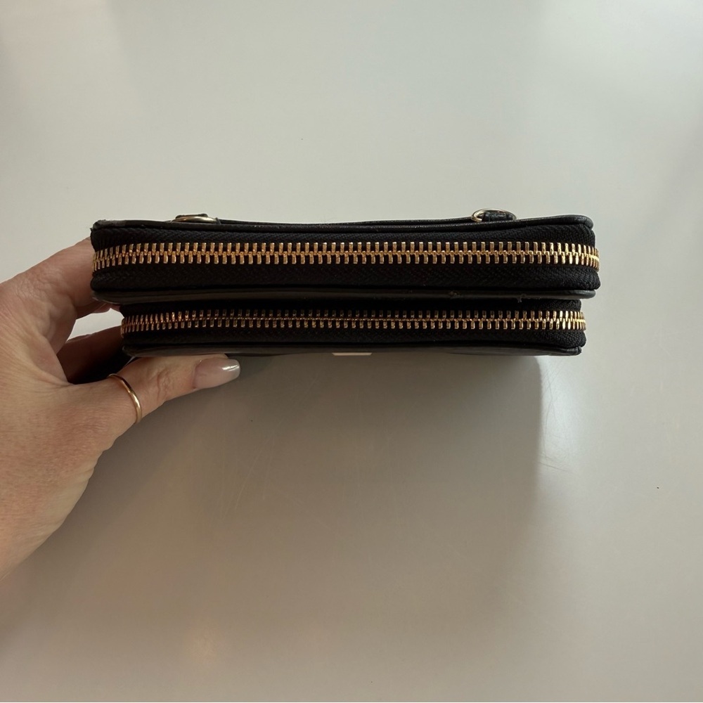 Tahari Black Leather Wallet with Gold Accents - Picture 9 of 9